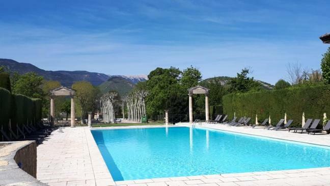 Appartement 7 Château des Gipières Montbrun-les-Bains Esterno foto